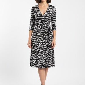 Royal Favorite Hobbs London | Luxury Jersey Wrap Dress | US 10 Black & White